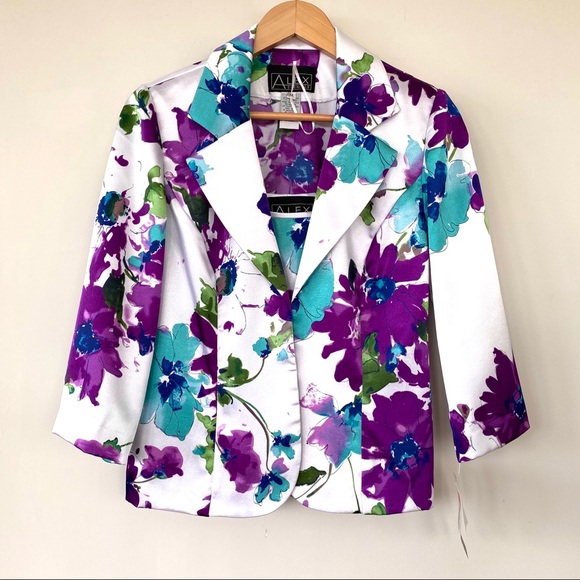 Alex Evenings Jackets & Blazers - Alex Evenings two-piece jacket set